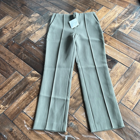 Olive green single pleat size12 extra long Trouser